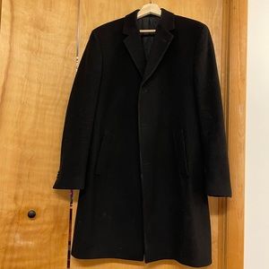 Kenneth Cole - Men’s Over Coat size 38 Black